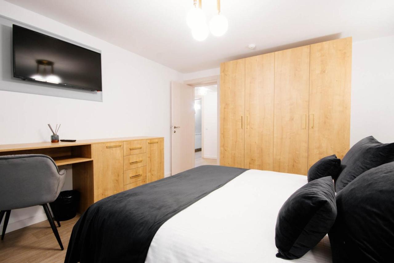 Liane Boutique Hotel Câmpulung Moldovenesc Extérieur photo